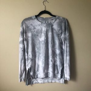 A cute grey tie dye sweatshirt!!